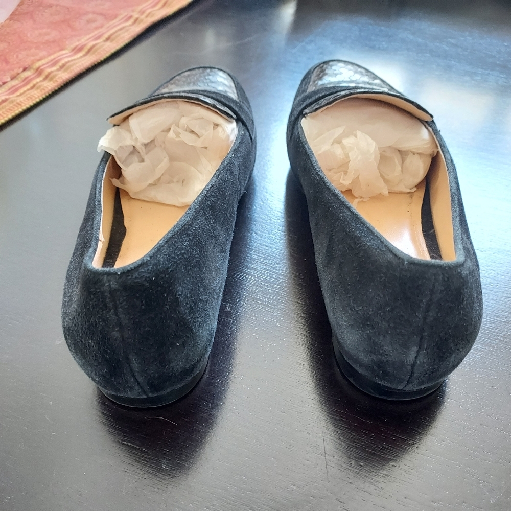 Cole Haan Women's Black Suede Loafers With Snakeskin Effect Trim, 7.5 - Picture 5 of 9